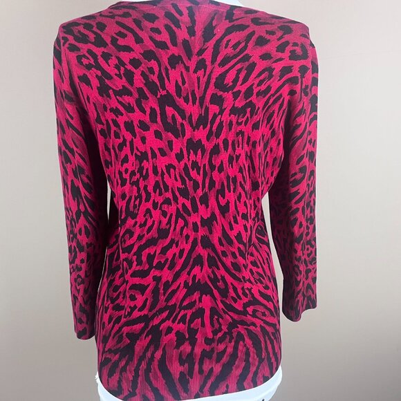 WHBM 3/4 Sleeve Cardigan Sweater Size M Red Black, Animal Print, Round Neckline - Picture 5 of 9